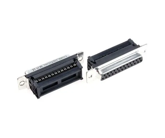 63-4568-22　RS PRO 25 Way电缆安装D-subconnector插座，1.27mm间距　138-001