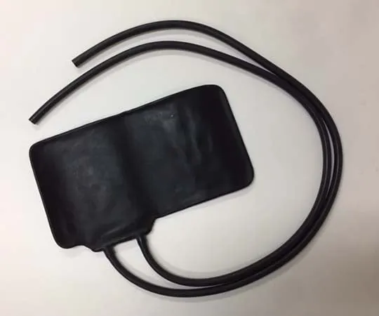 62-3784-95　Vital navigation bladder for large Aneroid Sphygmomanometer　S-23