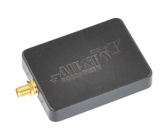 4-2035-02　软件无线电接收器Airspy HF+发现　IM190522001