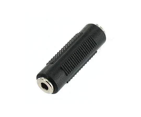 63-3100-77　Conversion Connector 3.5 mm stereo Jack -3.5 mm stereo Jack　WTN04F1096
