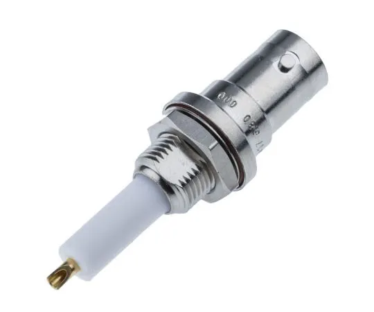 63-4728-50　半径直50Ω面板安装SHV连接器，插头　R317580000