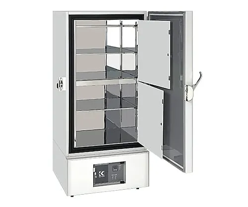 61-3774-66-90　［已停用］【全球型号】 Super Freezer W (830+81) x D (820+102) xH1810530L 185 kg　SF-53UD2