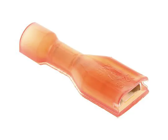 63-4743-46　TE连通性超快。187系列红色绝缘外壳，4.75 x 0.51mm,0.3mm 2到0.8mm 2,22AWG到18AWG。　2-520182-2