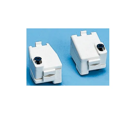 63-4757-62　TE Connectivity 640714系列，3路应变释放用于通用MATE-N-LOK连接器　640714-1