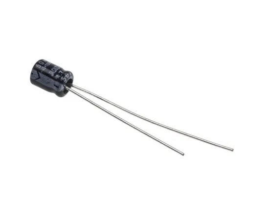 63-4987-27　RS PRO 4.7μF50V直流铝电解电容器，通过4号孔 (Dia。)x 5mm+105°4mm 1.5mm 5mm　706-0462