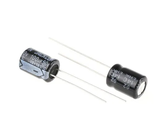 63-4998-44　RS PRO 100μF50V直流铝电解电容器，通过8孔 (Dia。)x 11mm+105°8mm 3.5mm 11mm　711-1441