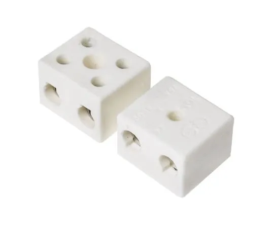 63-4984-46　RS PRO无熔接终端铝块，2路/杆式，螺杆式终端，6AWG,陶瓷，450 V　703-3861
