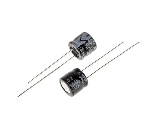 63-4989-63　RS PRO 220μF25V直流铝电解电容器，通孔8 (Dia。)x 7mm+105°8mm 3.5mm 7mm　707-5830