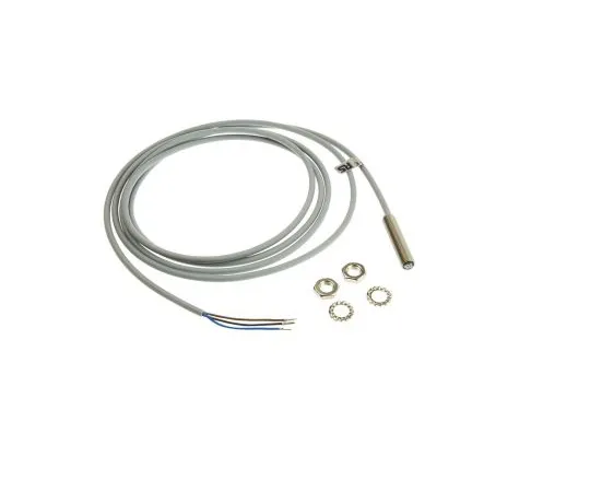 63-6585-05　RS PRO M8 x 1感应近距离传感器-桶，PNP输出，1.5 mm检测，IP68　208-320