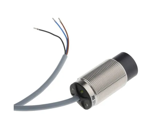 63-6584-99　RS PRO M30 x 1.5感应式接近传感器-桶，PNP输出，20 mm检测，IP68　208-285