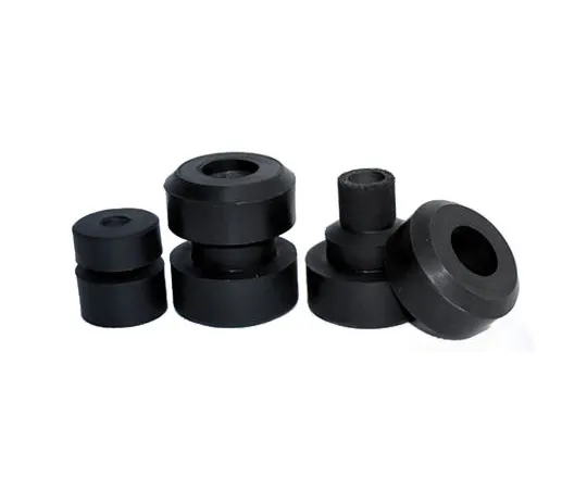 63-7006-46　RS PRO Round M10不锈钢抗振安装51压缩载荷，直径32mm。天然橡胶+100°C -30°C　126-3583