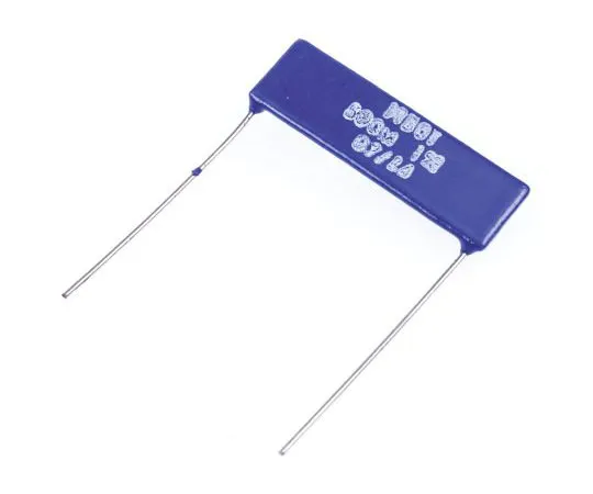 63-7475-79　TE连接性500MΩ1W固定电阻器±1%±100ppm/°C　HB1500MFZRE