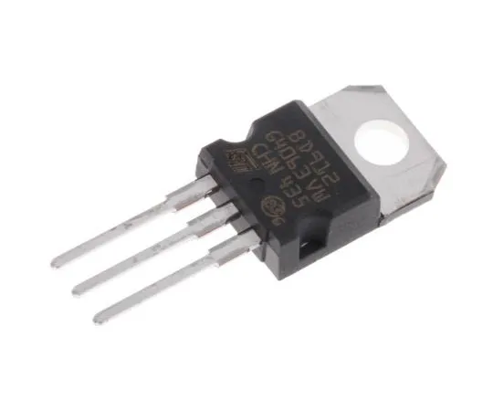 63-7390-83　意法半导体BD912PNP晶体管，15 A, 100 V,3引脚TO-220　BD912